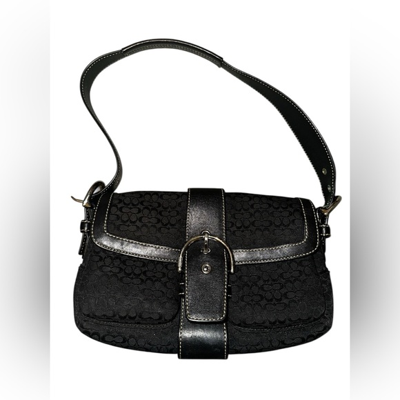 Coach Handbags - Vintage Coach Soho Bag